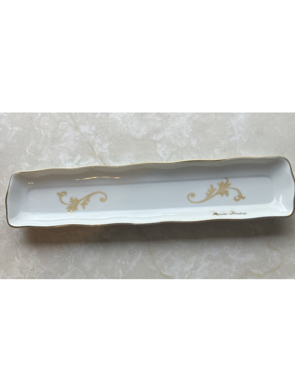 vintage tray basket